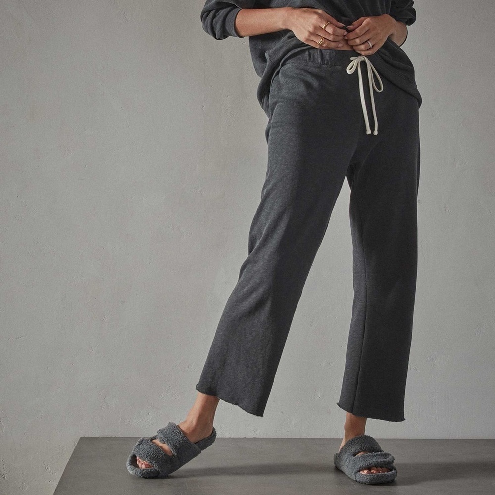 NWT JAMES PERSE VINTAGE FRENCH TERRY CUTOFF SWEATPANT - Picture 3 of 4